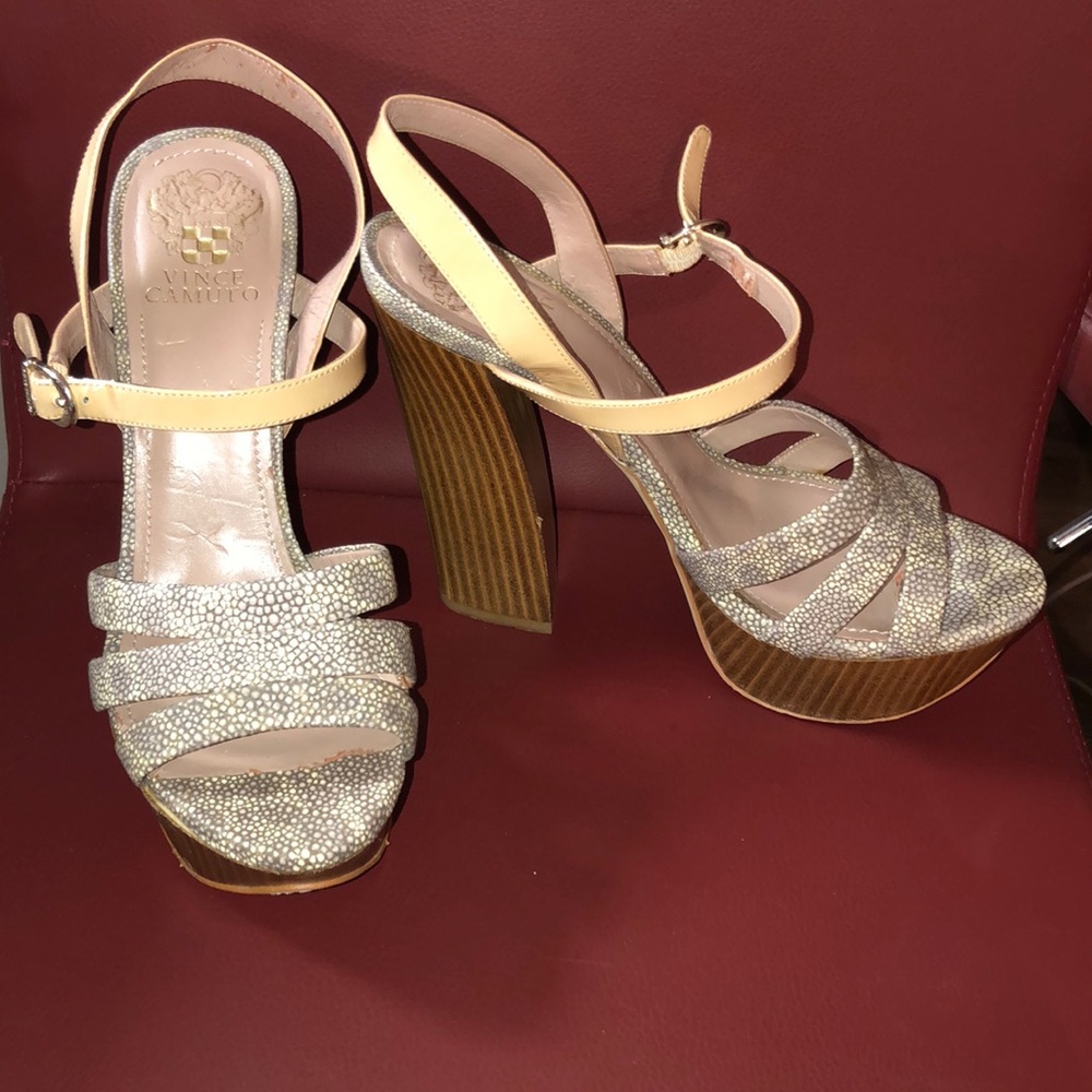 Vince Camino Platforms Size 8.5